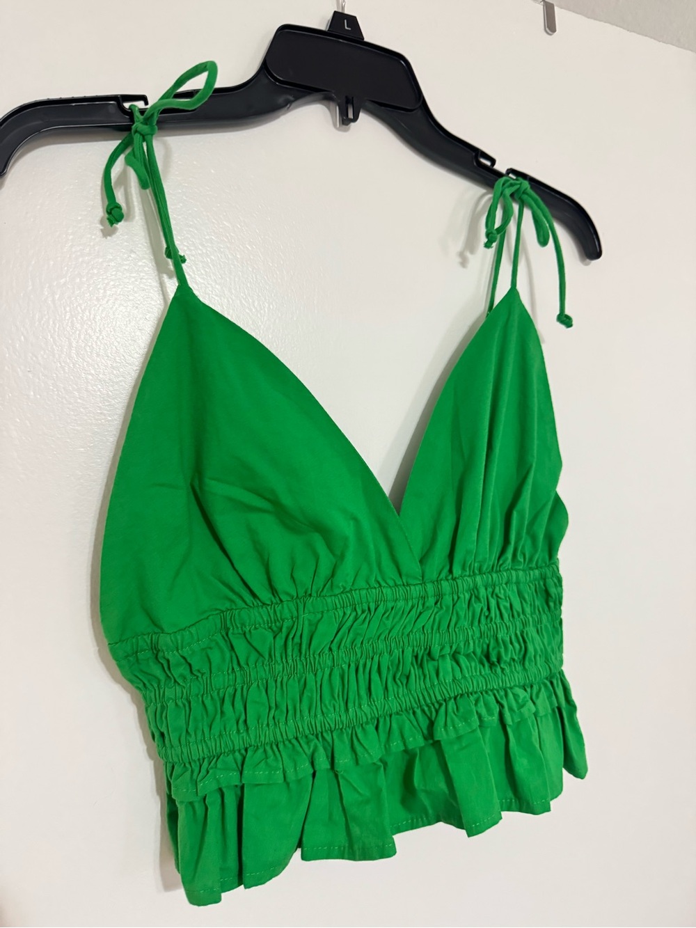 Resort wear, Vacation wear Green Tie-Strap Smocked Crop Top